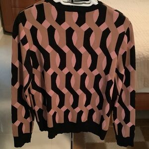 Stylish Women's Geometric Sweatshirt in Pink and Black